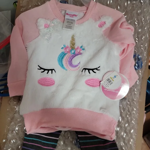 NWT Nannette Unicorn 2pc set. Sweatshirt and leggings. 2T - Picture 1 of 5